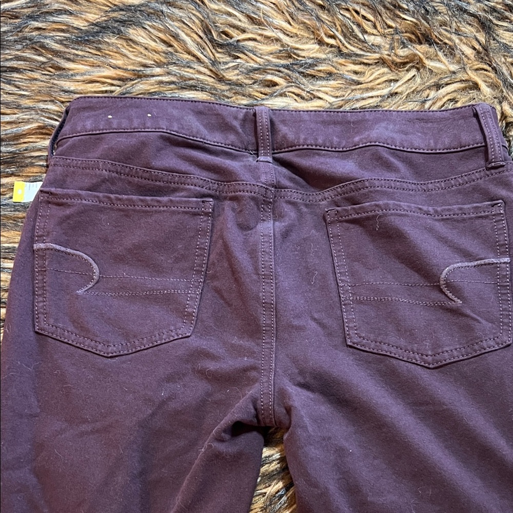 American Eagle Burgundy Jeggings - Picture 3 of 5